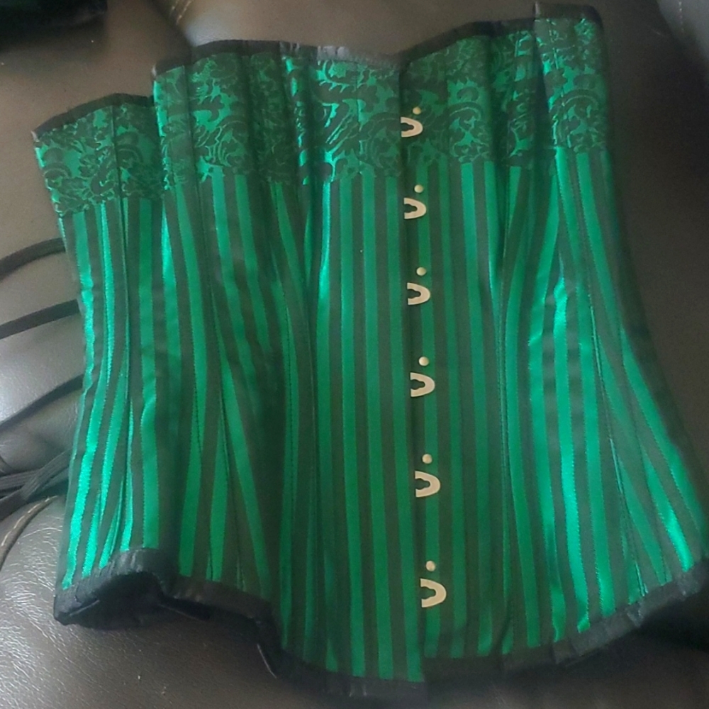Green and Black Corset size 24